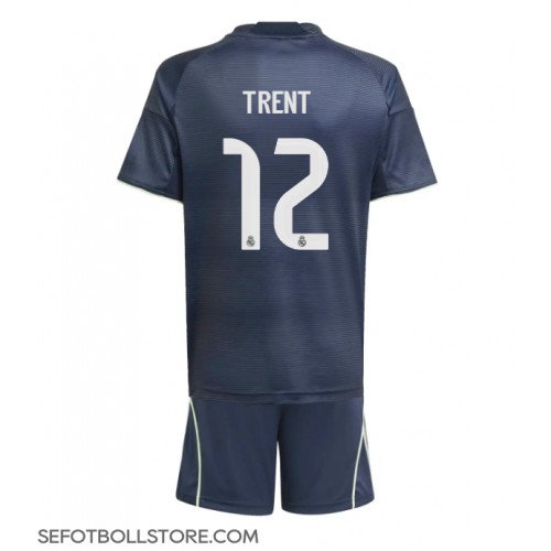 Real Madrid Alexander-Arnold #12 Replika babykläder Bortaställ Barn 2025-26 Kortärmad (+ korta byxor)